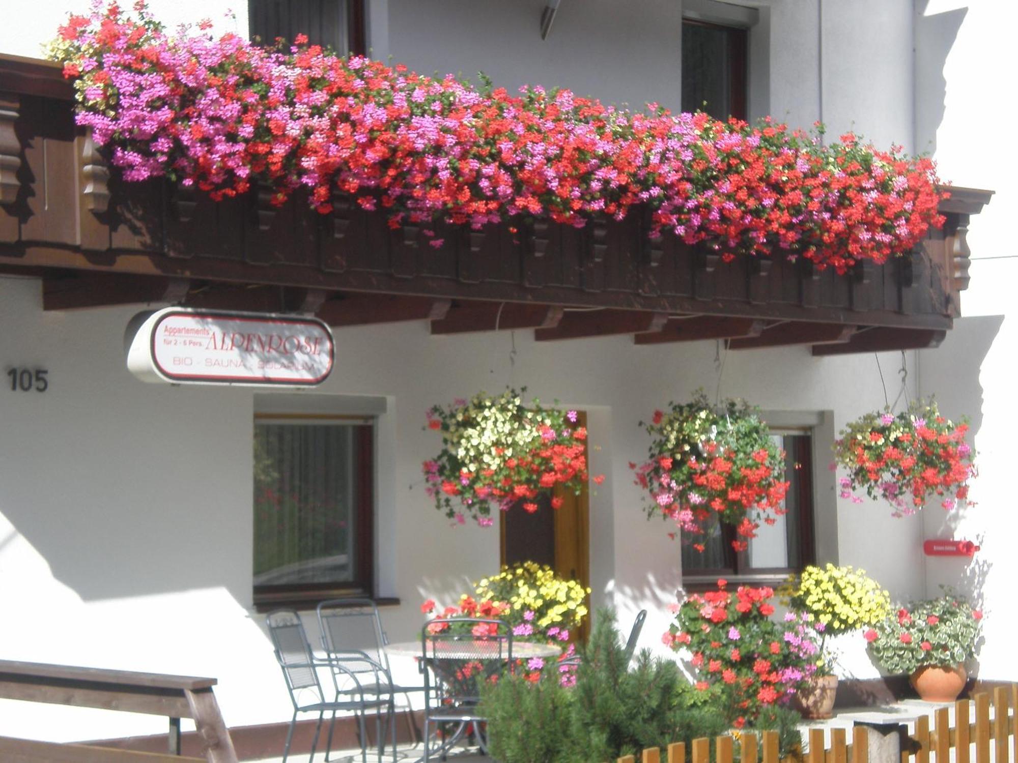 Apartments Alpenrose Flirsch Exterior photo
