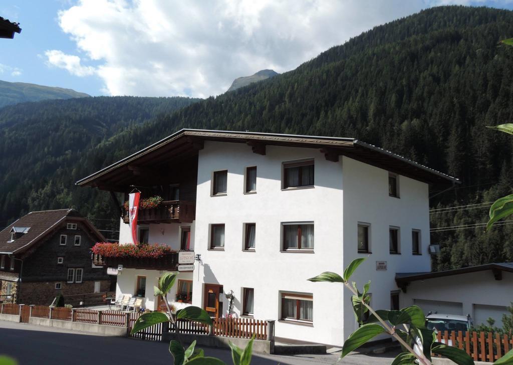 Apartments Alpenrose Flirsch Exterior photo
